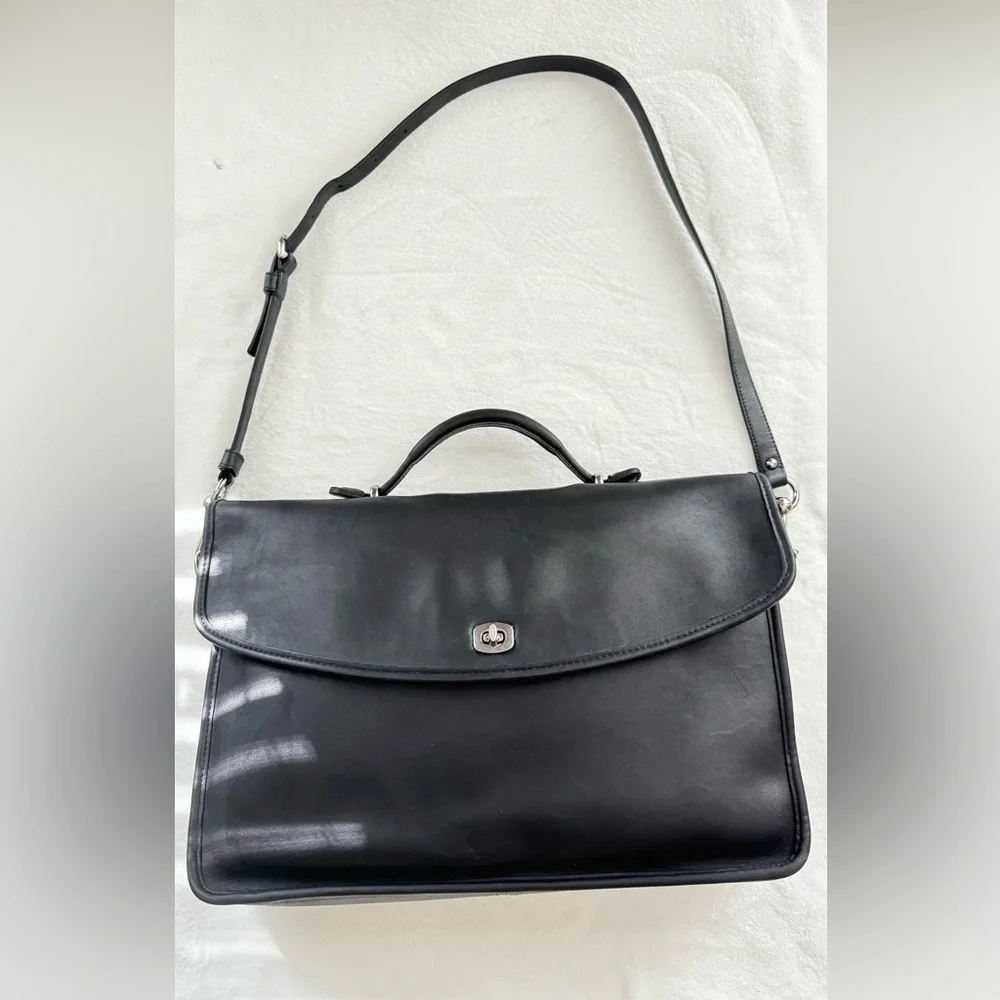 COACH Vintage Lexington Black Smooth Leather Briefcase Crossbody Bag